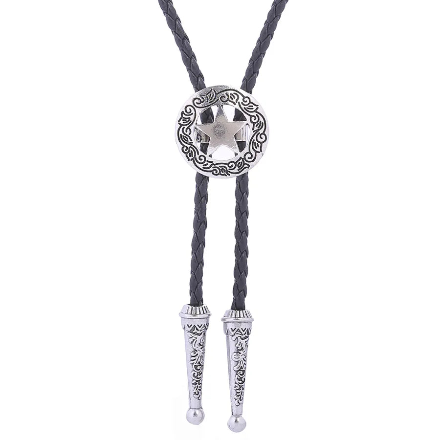 Corbata bolo de aleación con cordón de piel y dijes de estrella y calavera - imagen 39