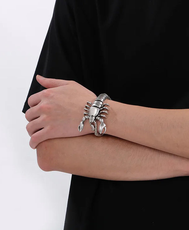 Pulsera de acero 304 con baño de oro 18K y dije de escorpión - imagen 3