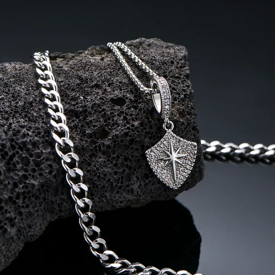 Collar doble de escudo sol y estrella con circonias para hombre - imagen 5