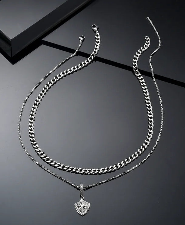 Collar doble de escudo sol y estrella con circonias para hombre - imagen 4