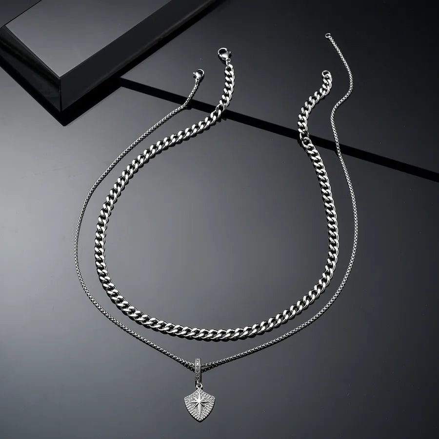 Collar doble de escudo sol y estrella con circonias para hombre - imagen 4