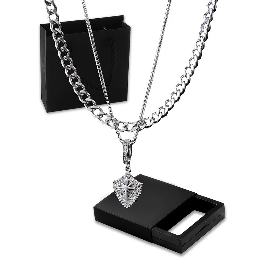 Collar doble de escudo sol y estrella con circonias para hombre - imagen 3