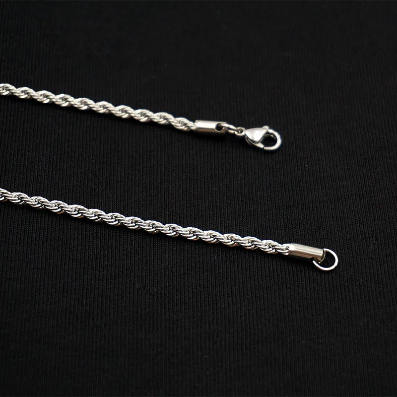 Collar con dije de espiral geométrico en acero de titanio - imagen 4