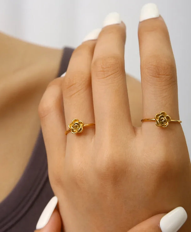 Anillo ajustable de flor en acero 304 con baño de oro 18K para mujer - imagen 4