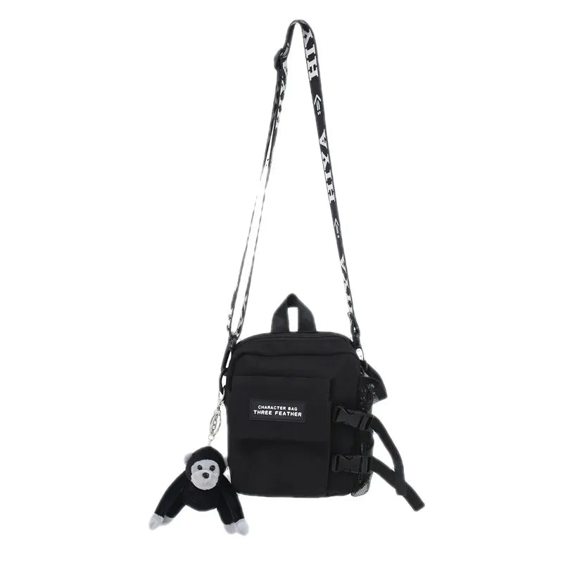 Bolso cruzado de nylon para hombre en color liso, estilo urbano - imagen 3