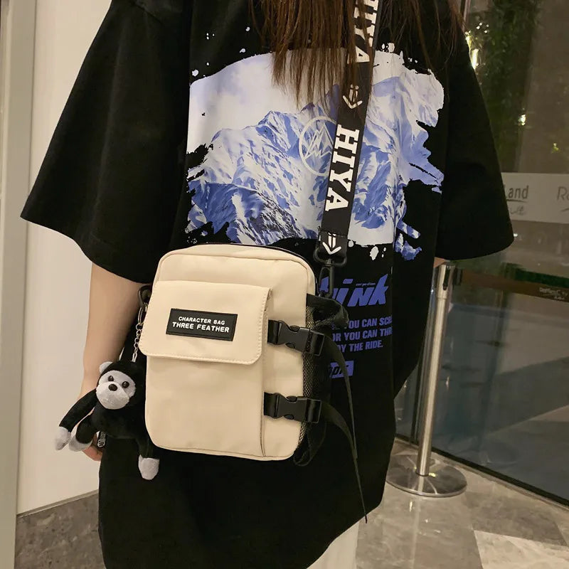 Bolso cruzado de nylon para hombre en color liso, estilo urbano - imagen 5