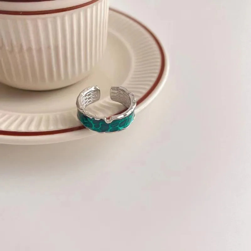 Anillo con diseño de gato con alas e incrustaciones tipo diamante - imagen 17