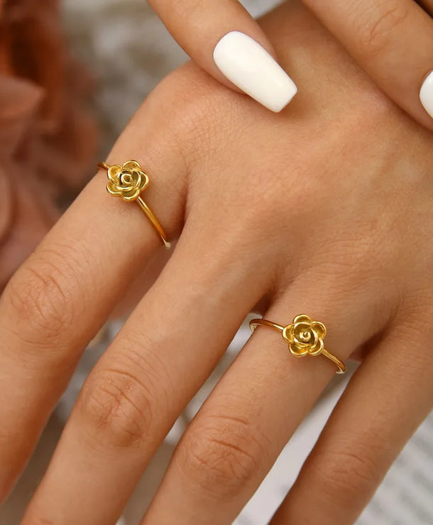Anillo ajustable de flor en acero 304 con baño de oro 18K para mujer - imagen 3