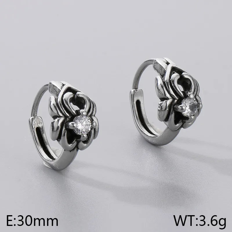 Aretes de acero 304 con dije de calavera e incrustación de circonia - imagen 14