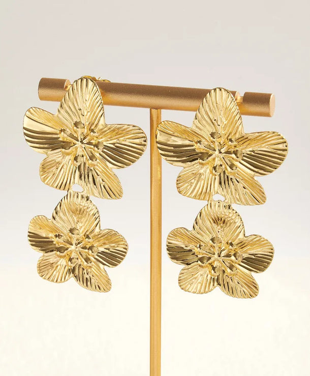 Aretes de botón de acero 201 con baño de oro 14K y diseño de flor - imagen 2
