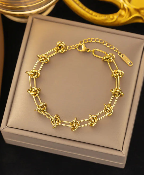 Pulsera de corazones con cadena cubana en acero 304 y baño de oro 18K - imagen 5