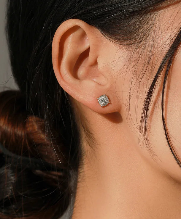Aretes de botón de plata esterlina 925 con moissanita geométrica