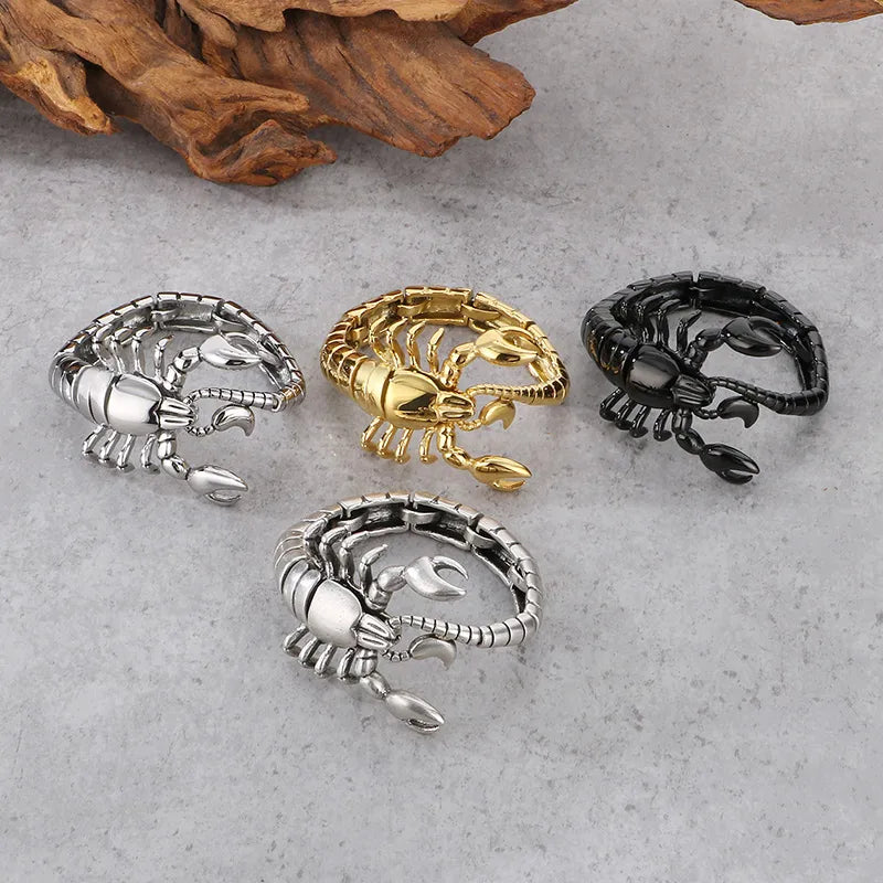 Pulsera de acero 304 con baño de oro 18K y dije de escorpión