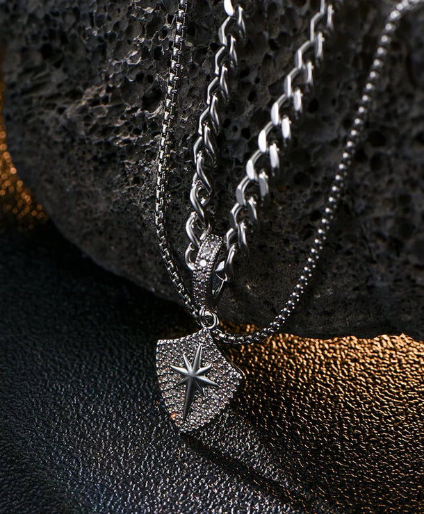 Collar doble de escudo sol y estrella con circonias para hombre - imagen 7