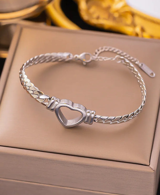 Pulsera de corazones con cadena cubana en acero 304 y baño de oro 18K - imagen 23