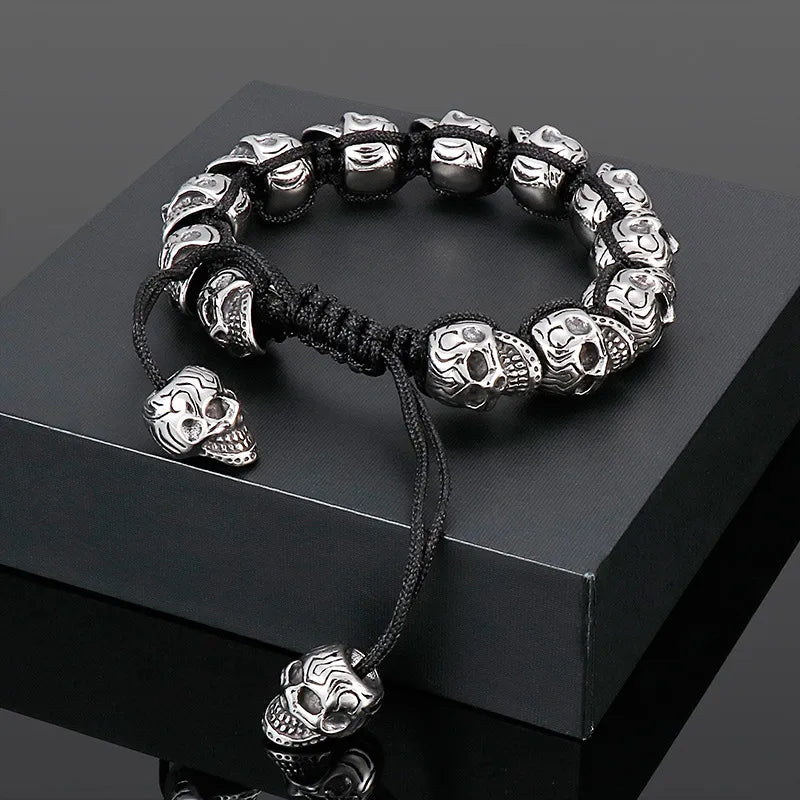 Pulsera de acero de titanio con dije de calavera, estilo retro - imagen 2