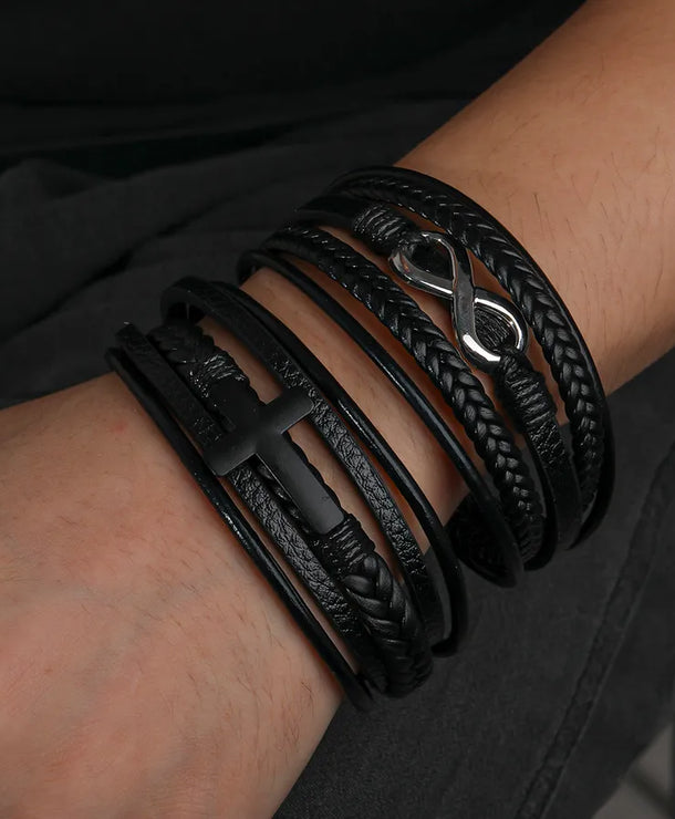 Brazalete punk geométrico para hombre con cadena de piel tejida