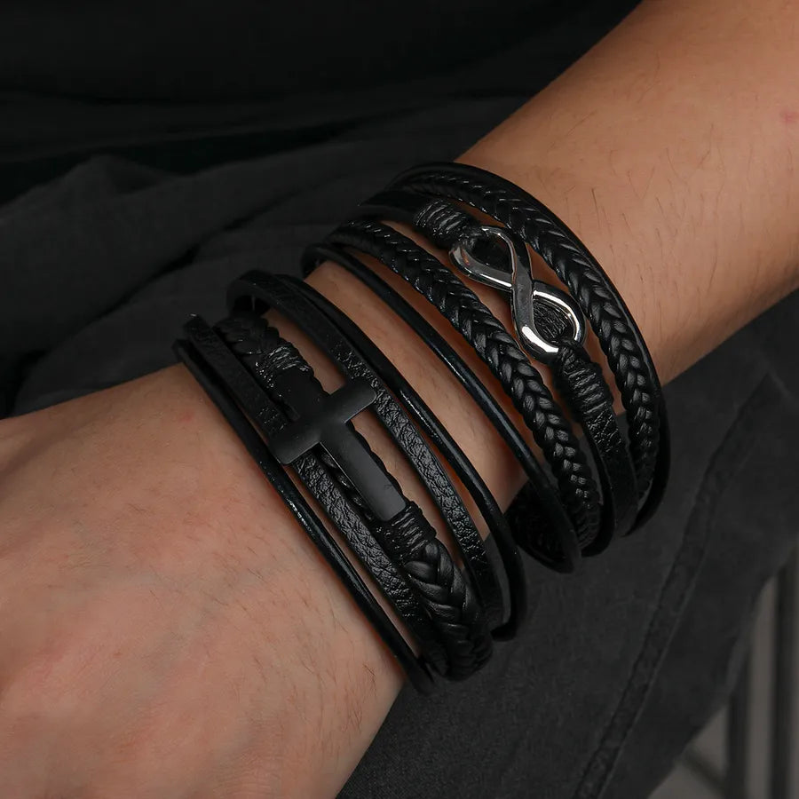 Brazalete punk geométrico para hombre con cadena de piel tejida
