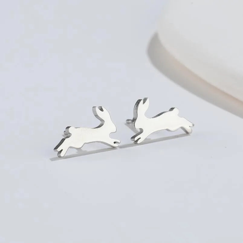Aretes de botón de acero 304 con baño de oro 18K y diseño de animalitos - imagen 30