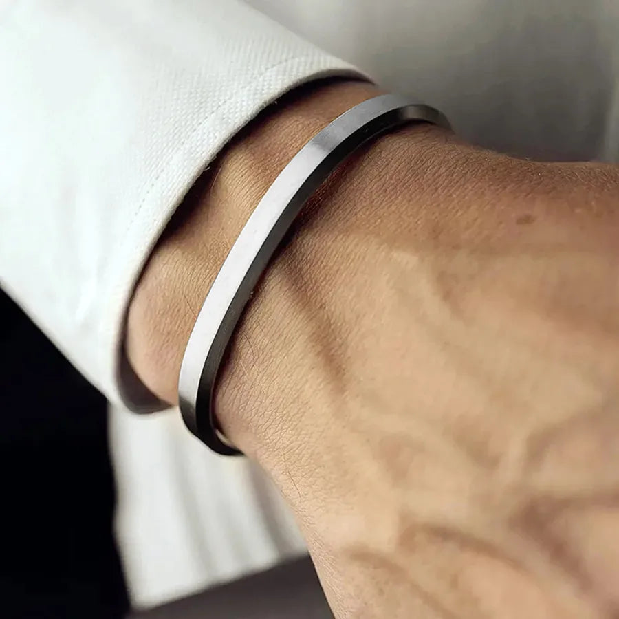Brazalete de acero inoxidable 304 para hombre con diseño en forma de C - imagen 2