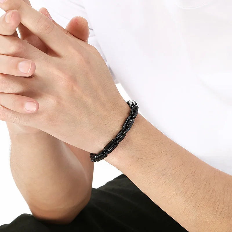 Pulsera de eslabones ovalados con patrón de engranaje chapada en oro 18K - imagen 8