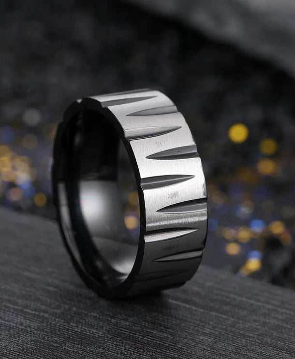 Anillos de acero 304 con baño de oro 18K y diseño geométrico - imagen 4