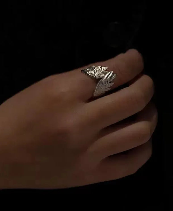 Anillo con diseño de gato con alas e incrustaciones tipo diamante - imagen 13