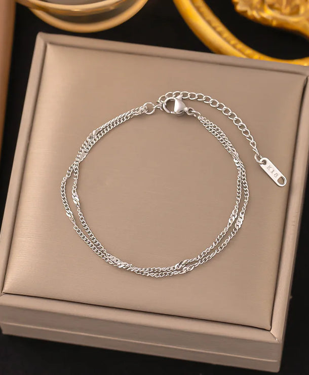Pulsera de corazones con cadena cubana en acero 304 y baño de oro 18K - imagen 15