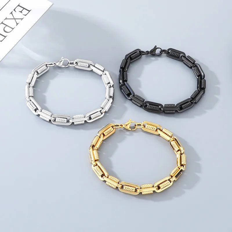 Pulsera de eslabones ovalados con patrón de engranaje chapada en oro 18K - imagen 4