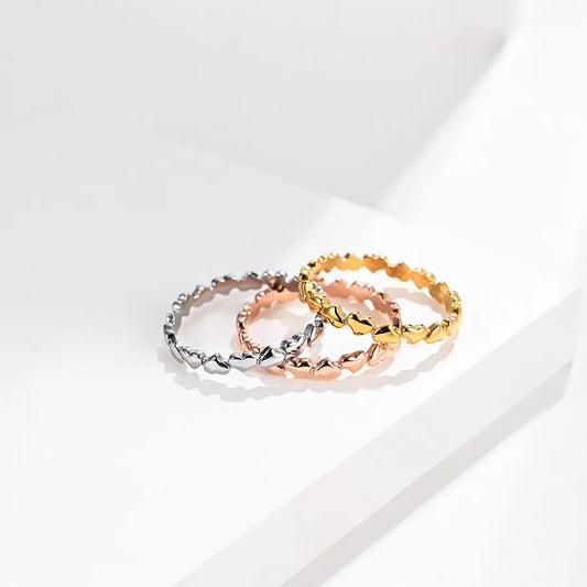 Anillo de acero inoxidable 304 con diseño de corazón para mujer - imagen 2