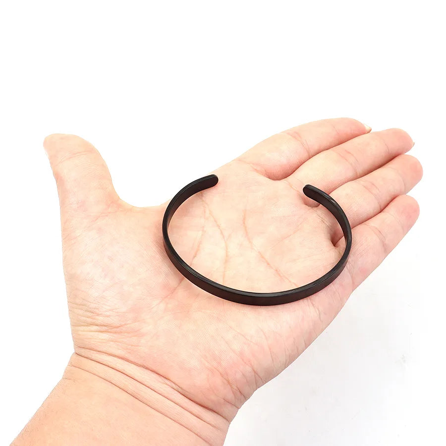 Brazalete de acero inoxidable 304 para hombre con diseño en forma de C - imagen 7