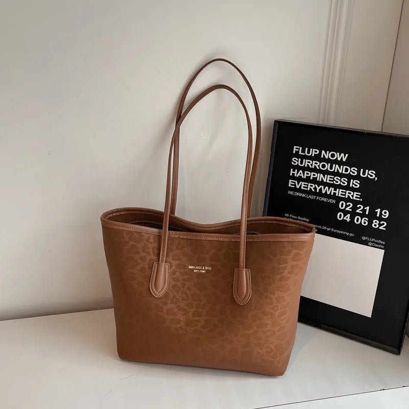 Bolso tote de piel sintética con estampado de leopardo y gran capacidad - imagen 13