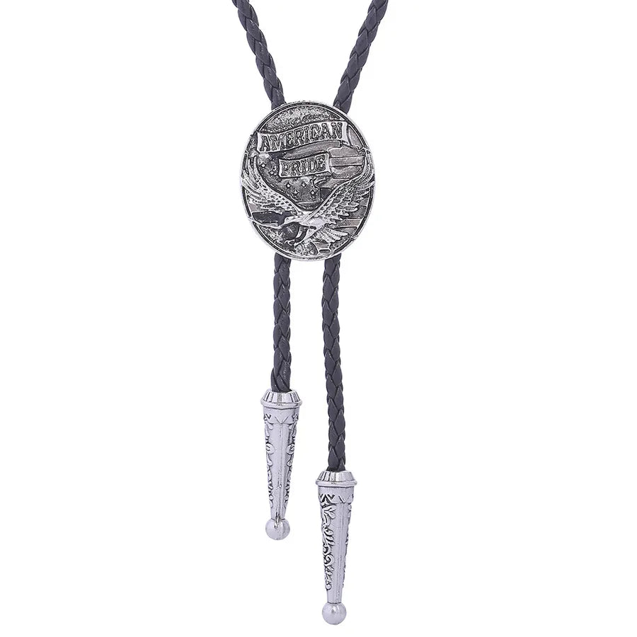 Corbata bolo de aleación con cordón de piel y dijes de estrella y calavera - imagen 12