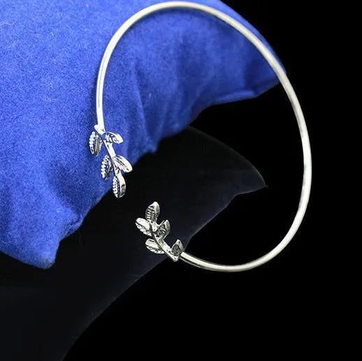Brazaletes de metal con diseño de hojas y cristales de imitación - imagen 7