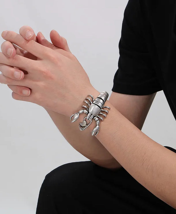 Pulsera de acero 304 con baño de oro 18K y dije de escorpión - imagen 2