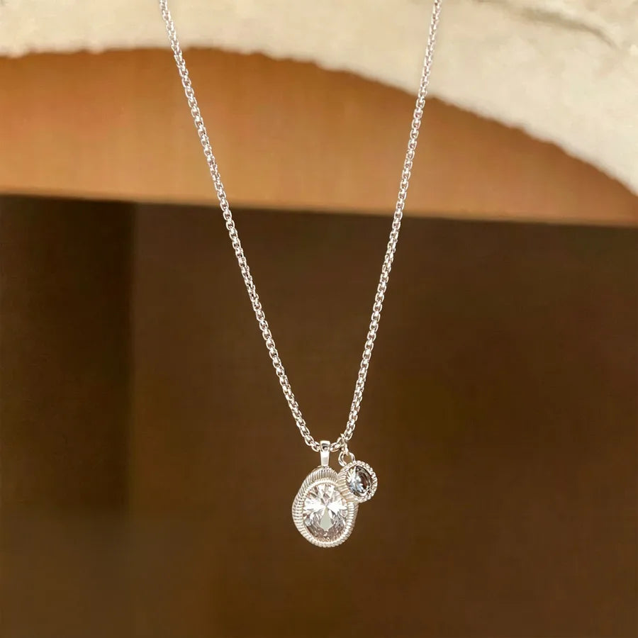 Collar con dije de cristal transparente y acabado cepillado para mujer - imagen 7