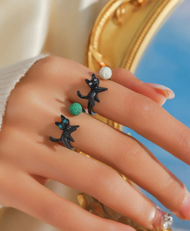 Anillo con diseño de gato con alas e incrustaciones tipo diamante - imagen 9