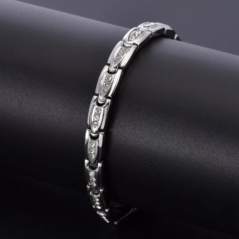 Pulsera de acero de titanio con micro-incrustaciones y cierre magnético - imagen 2