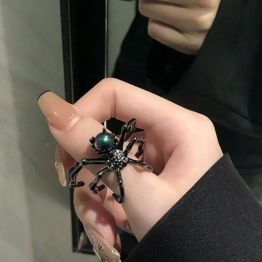 Anillo con diseño de gato con alas e incrustaciones tipo diamante - imagen 15