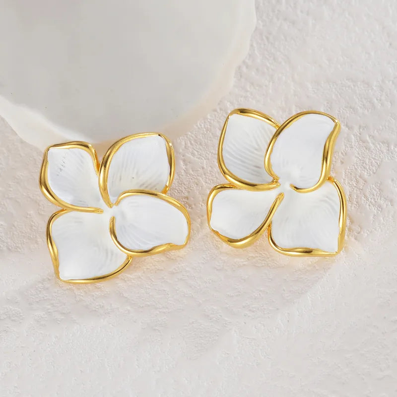 Aretes de botón de acero 304 con baño de oro 18K y diseño de flor - imagen 3