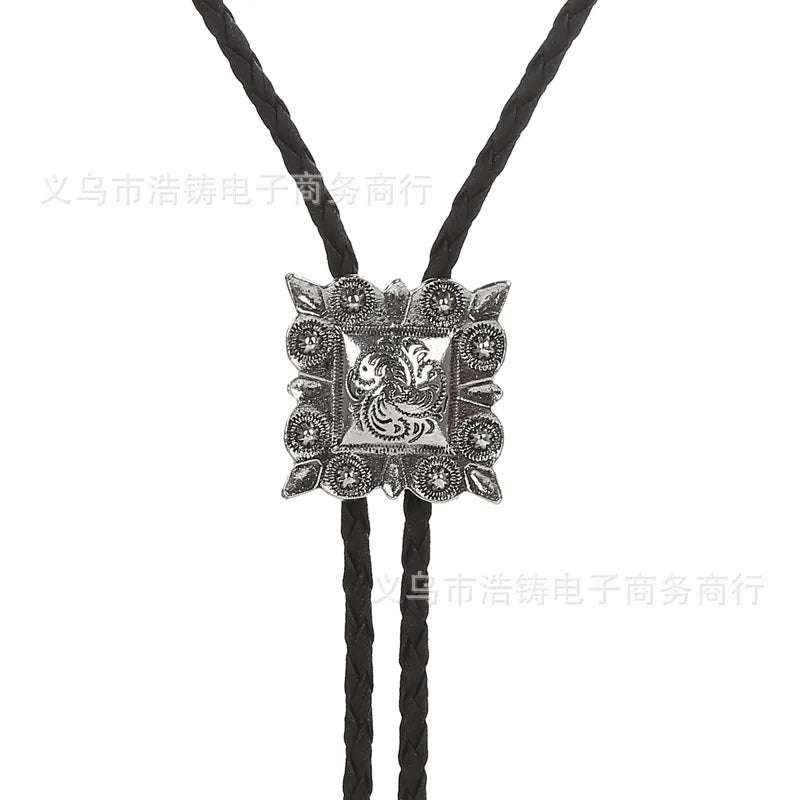 Corbata bolo de aleación con cordón de piel y dijes de estrella y calavera - imagen 52