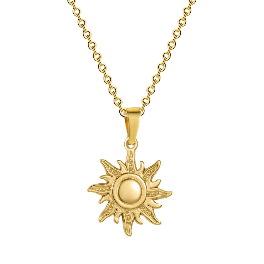 Collar con dije de sol 3D en acero de titanio chapado en oro 18K - imagen 5